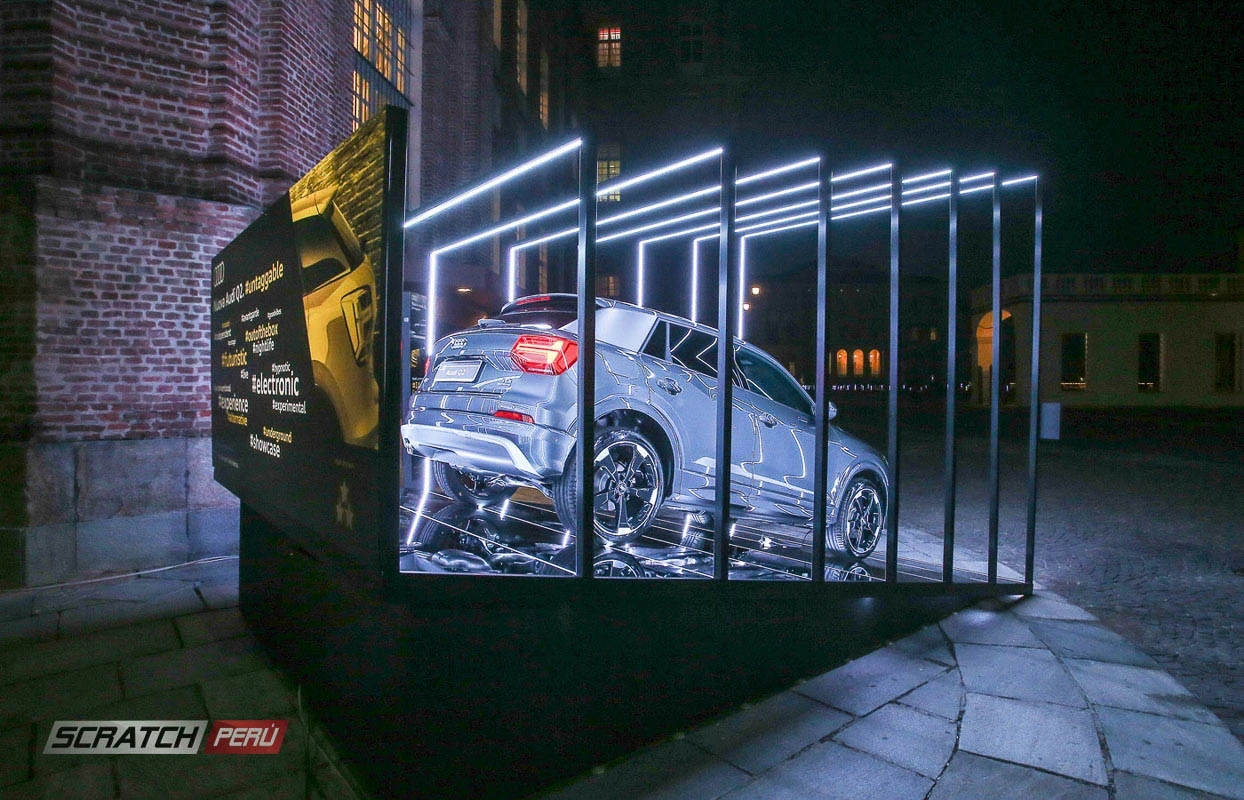 Zona de experiencia para la presentacion de audi - Túnel hexagonal led - scratch perú.