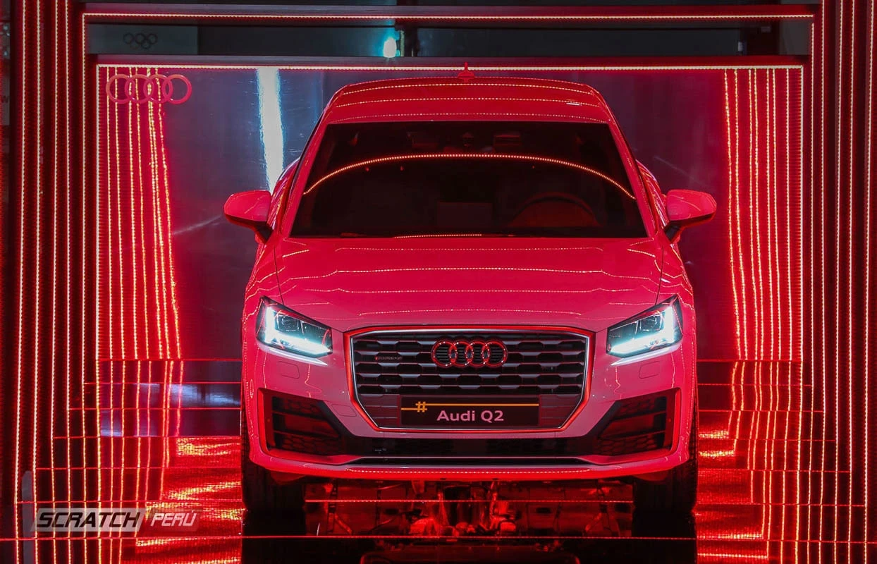 Zona de experiencia para la presentacion de audi - Túnel hexagonal led - scratch perú.