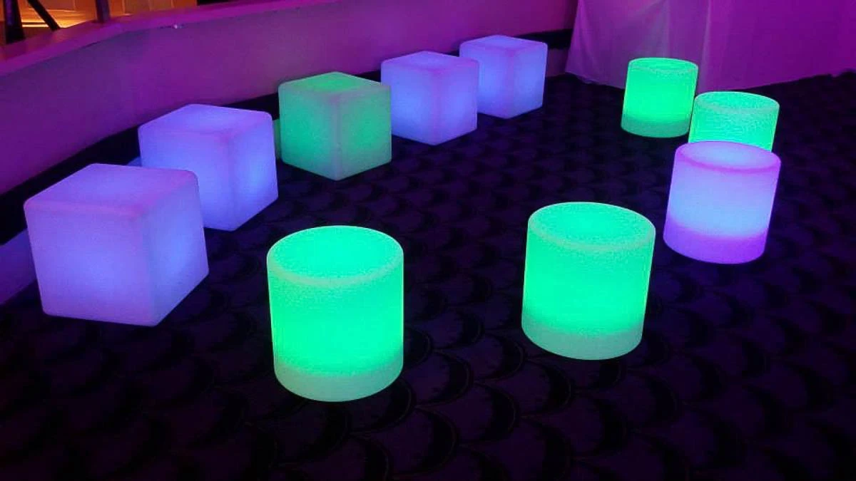 Cubos led de luces RGB para eventos - Cubos led - scratch perú.