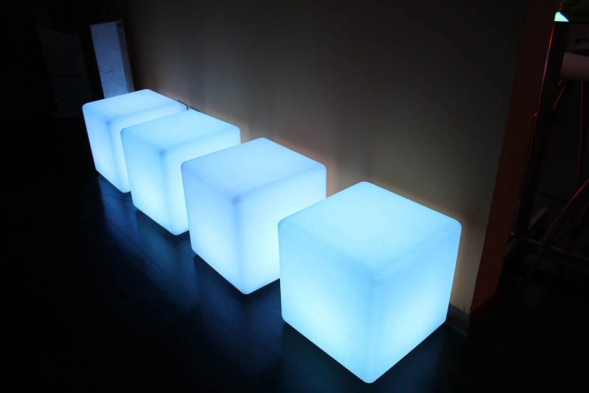 Cubos led de luces RGB para eventos - Cubos led - scratch perú.