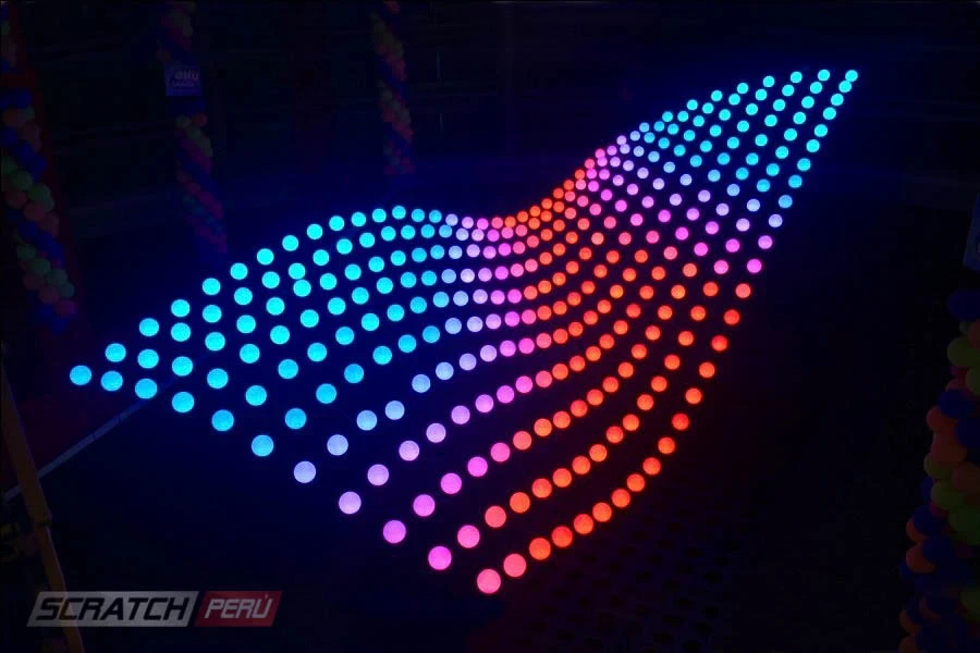 kinetic lights, luces cineticas, luces con movimientos para eventos - Luces cineticas - scratch perú.