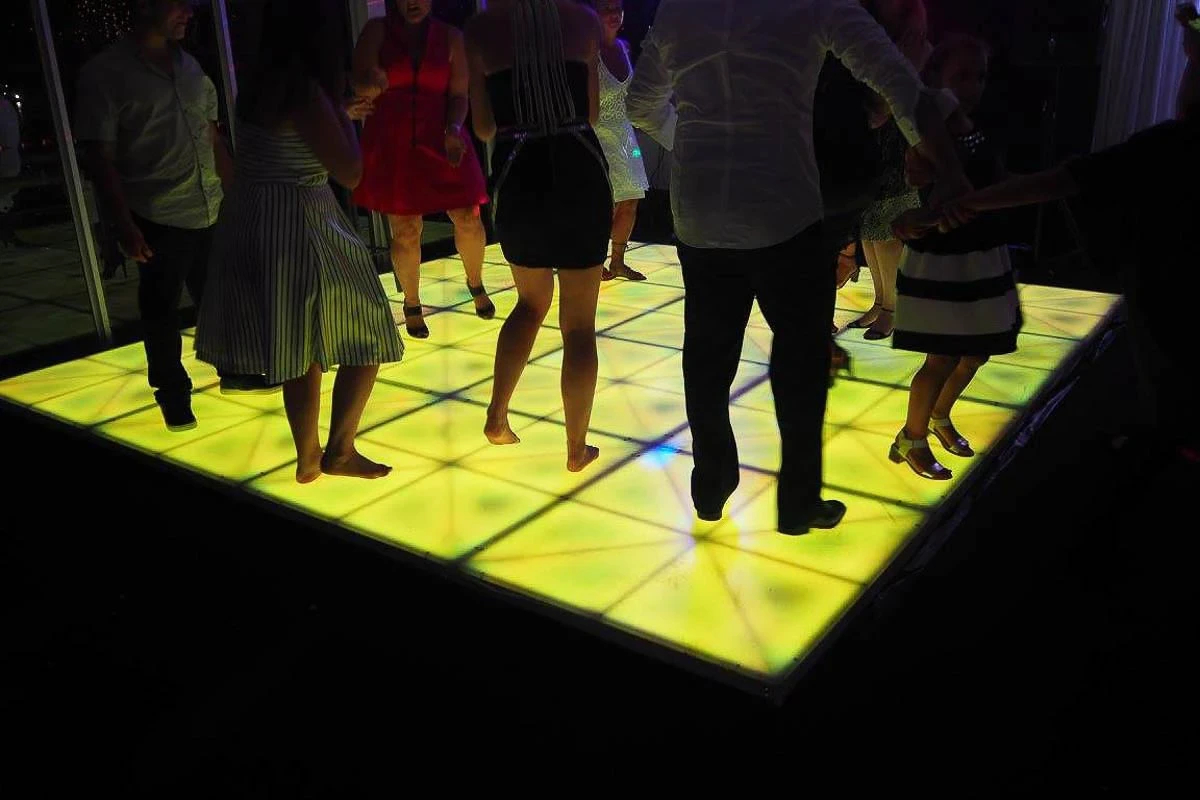 Pista de baile led para eventos - Pista de baile led - scratch perú.