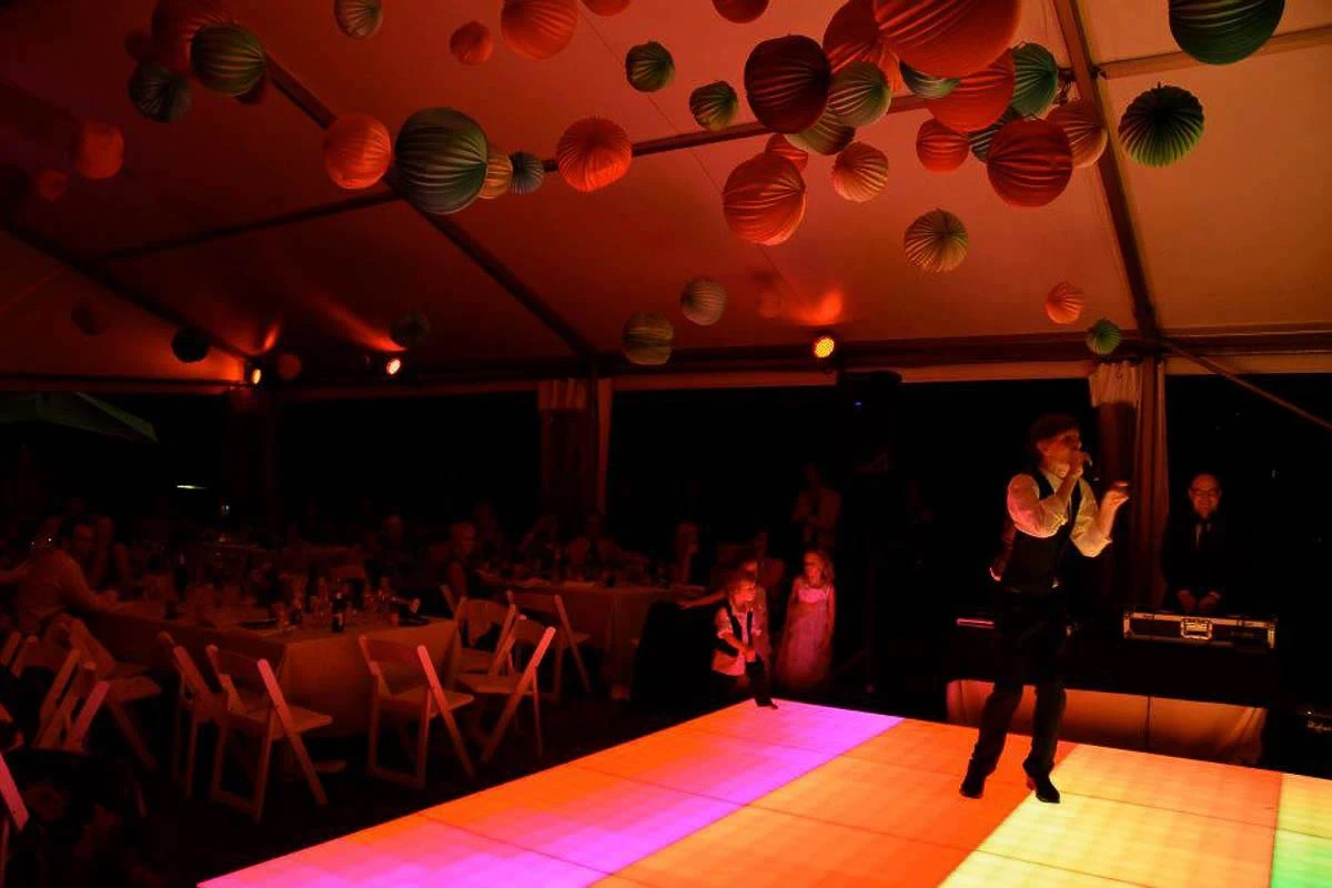 Pista de baile led para eventos - Pista de baile led - scratch perú.