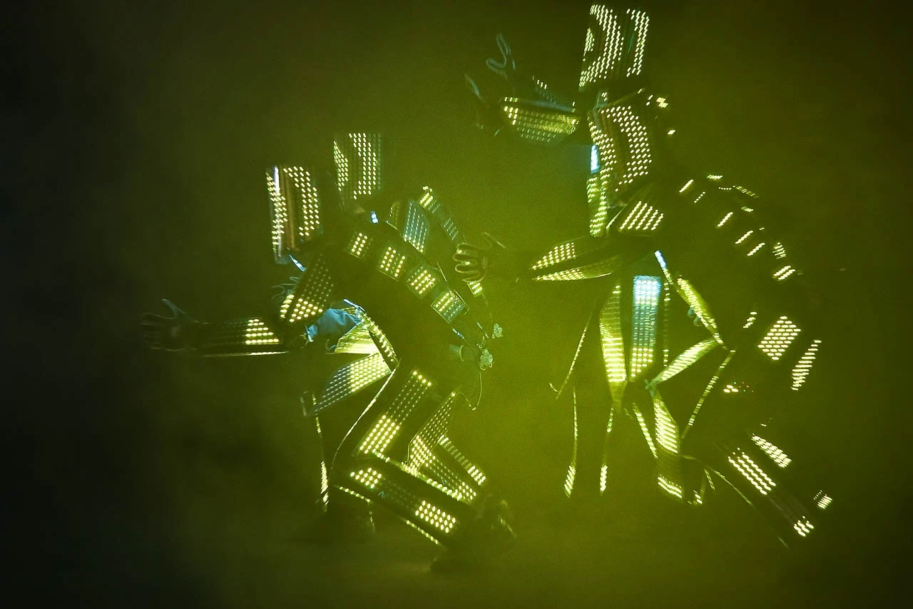 Robots Lightman show - Bienvenidos al Futuro Bitel - scratch perú.