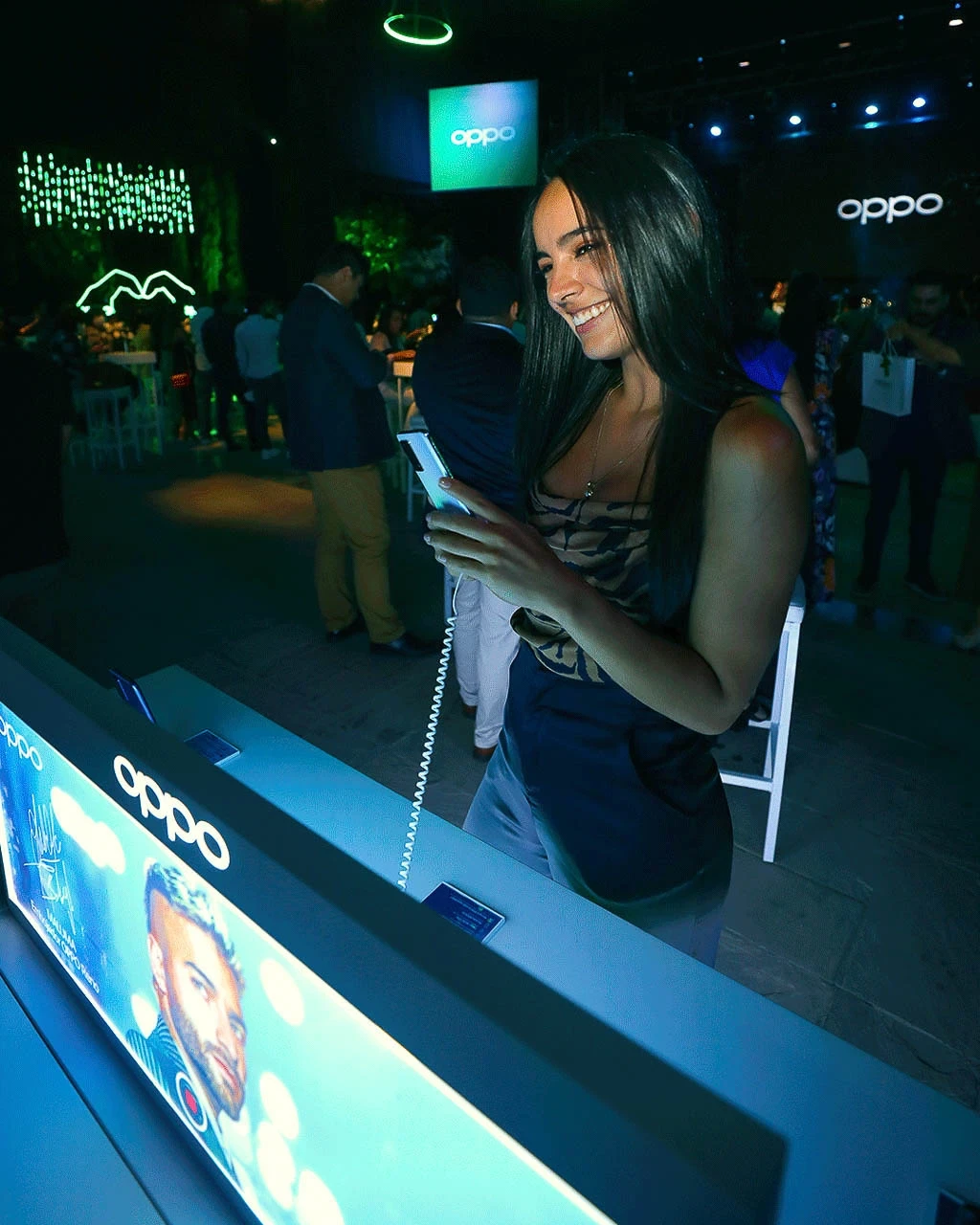 zonas de experiencias para evento de oppo peru en su lanzamiento oficial 2022 - Oppo lanzamiento oficial perú - scratch perú.